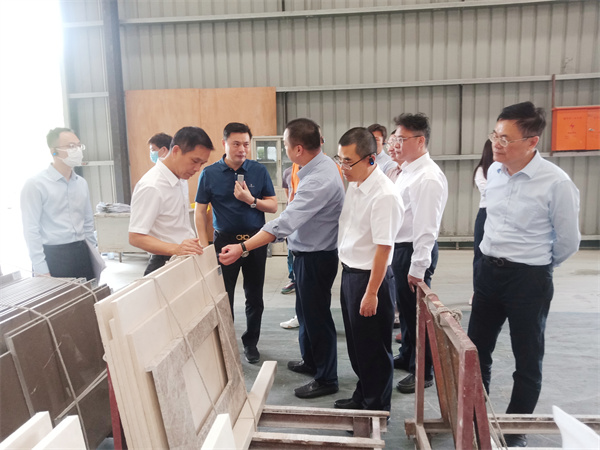 龍美達石材集團主辦云浮市工商聯“鏘鏘云商行”第一期活動